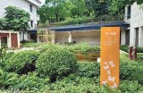 探索怡红院的魅力，沉浸于文化与艺术的奇妙体验。