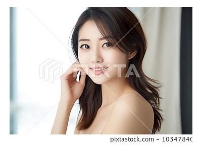 精彩绝伦的美女视频合集，展现女性魅力与才华的完美之选！