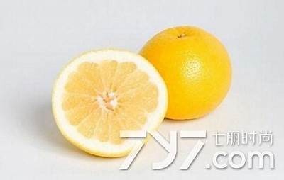 探索橙子的健康益处与美味食谱，令人垂涎的水果入口指南